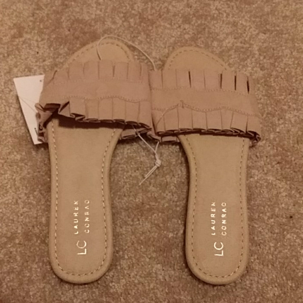 Shoe